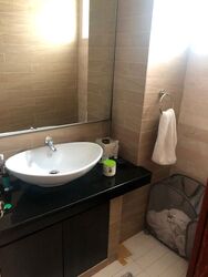 Woodgrove Avenue (D25), Terrace #481415041